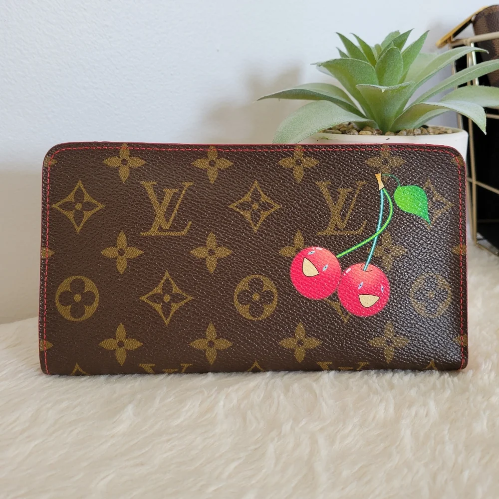 💕LIMITED Edition Louis Vuitton Porte-Monnaie Zippy Wallet Monogram Cerises